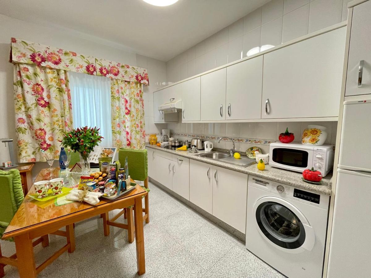 Emycanarias Holiday Homes Vecindario เบซินดาริโอ ภายนอก รูปภาพ