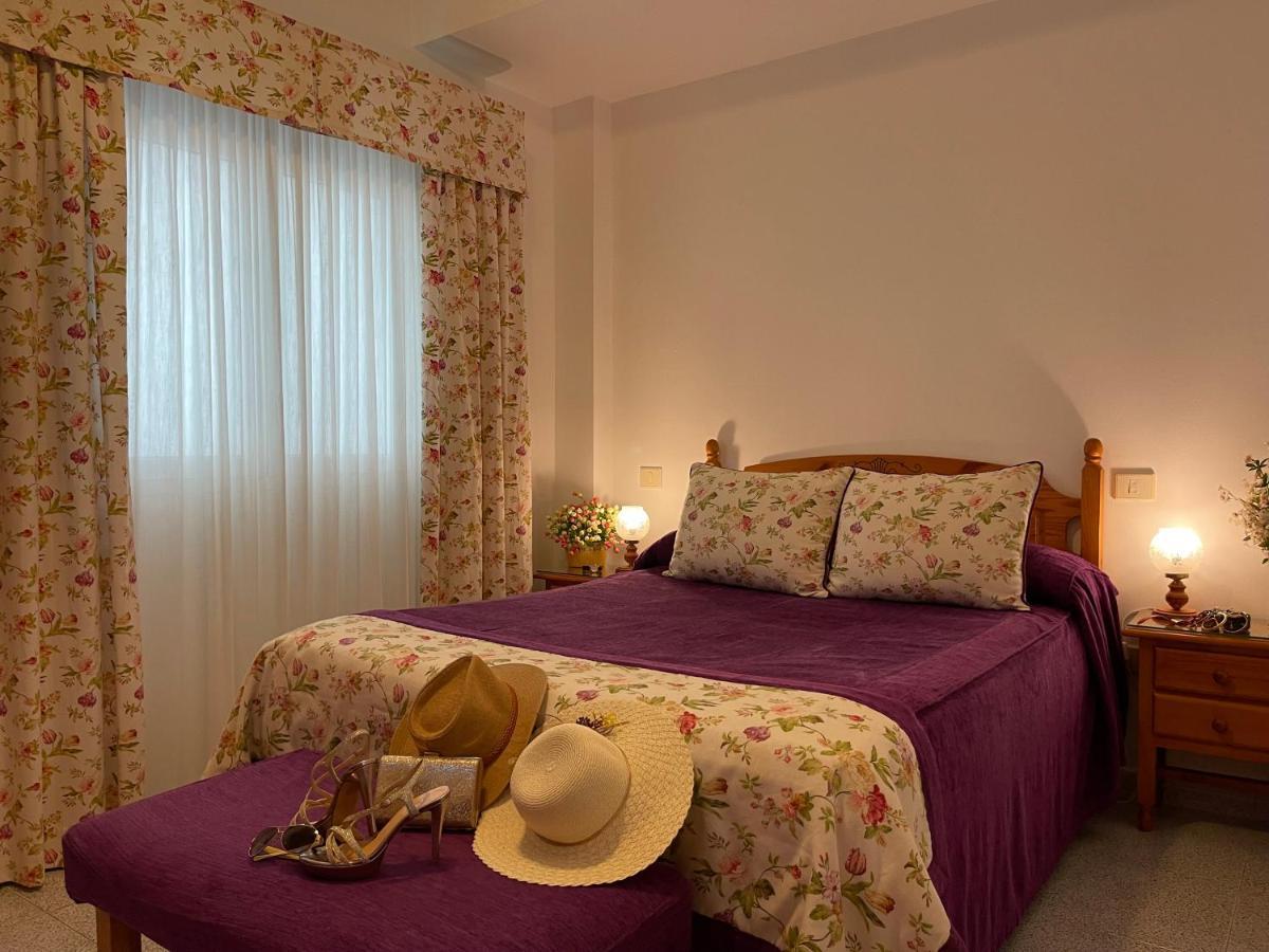 Emycanarias Holiday Homes Vecindario เบซินดาริโอ ภายนอก รูปภาพ