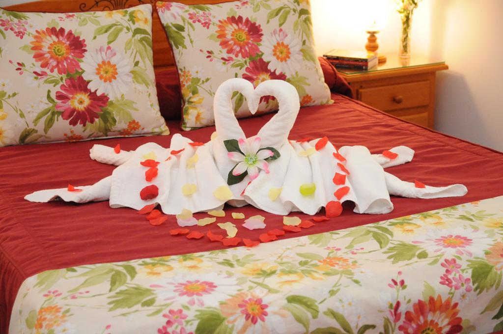 Emycanarias Holiday Homes Vecindario เบซินดาริโอ ภายนอก รูปภาพ