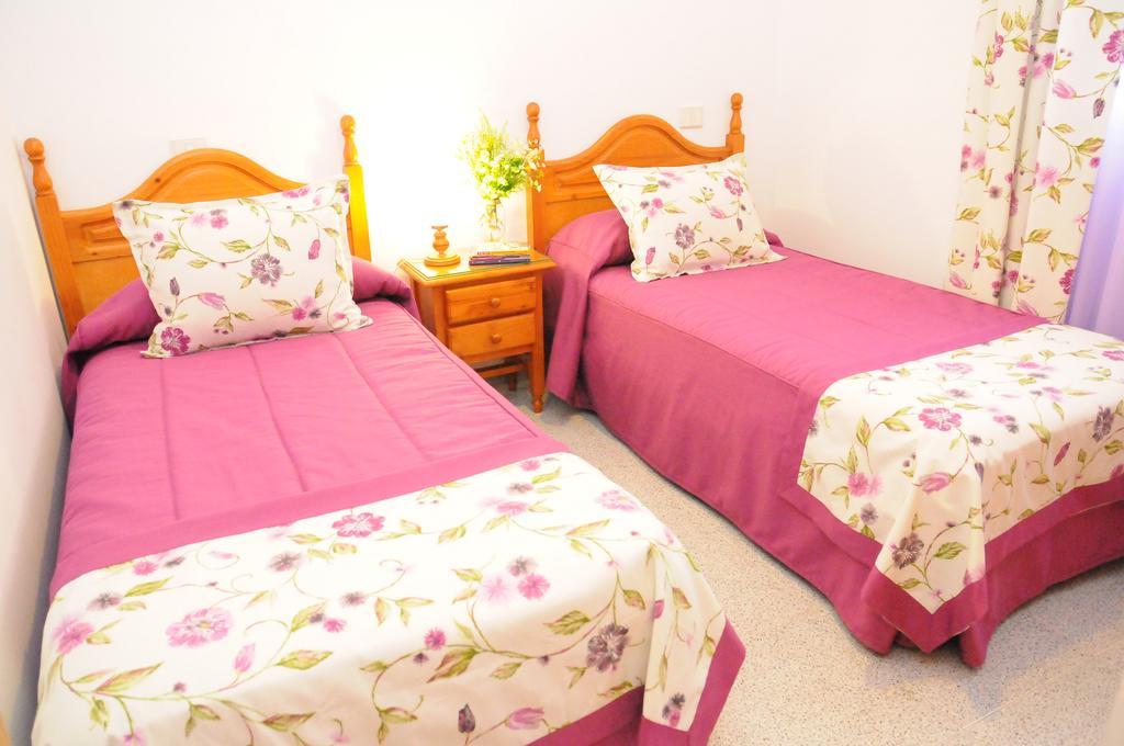 Emycanarias Holiday Homes Vecindario เบซินดาริโอ ภายนอก รูปภาพ