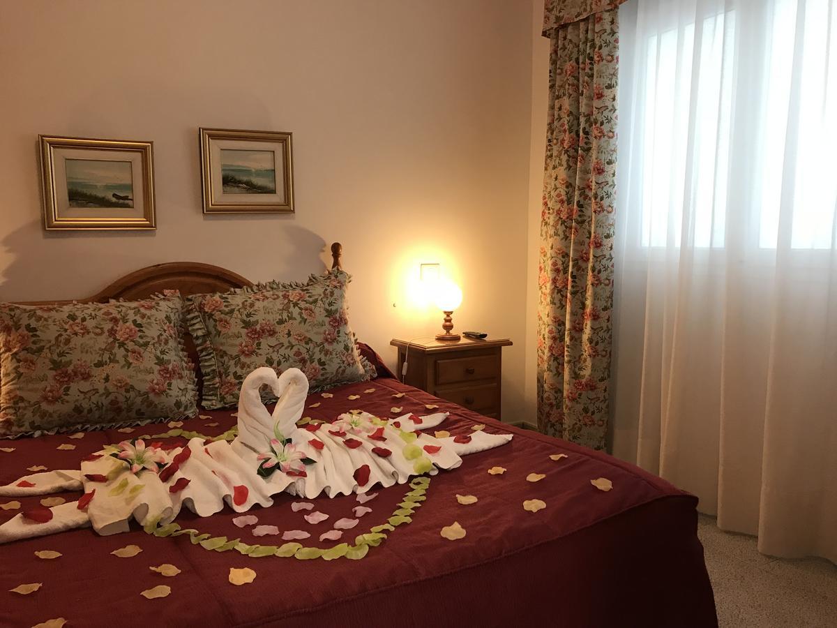 Emycanarias Holiday Homes Vecindario เบซินดาริโอ ภายนอก รูปภาพ